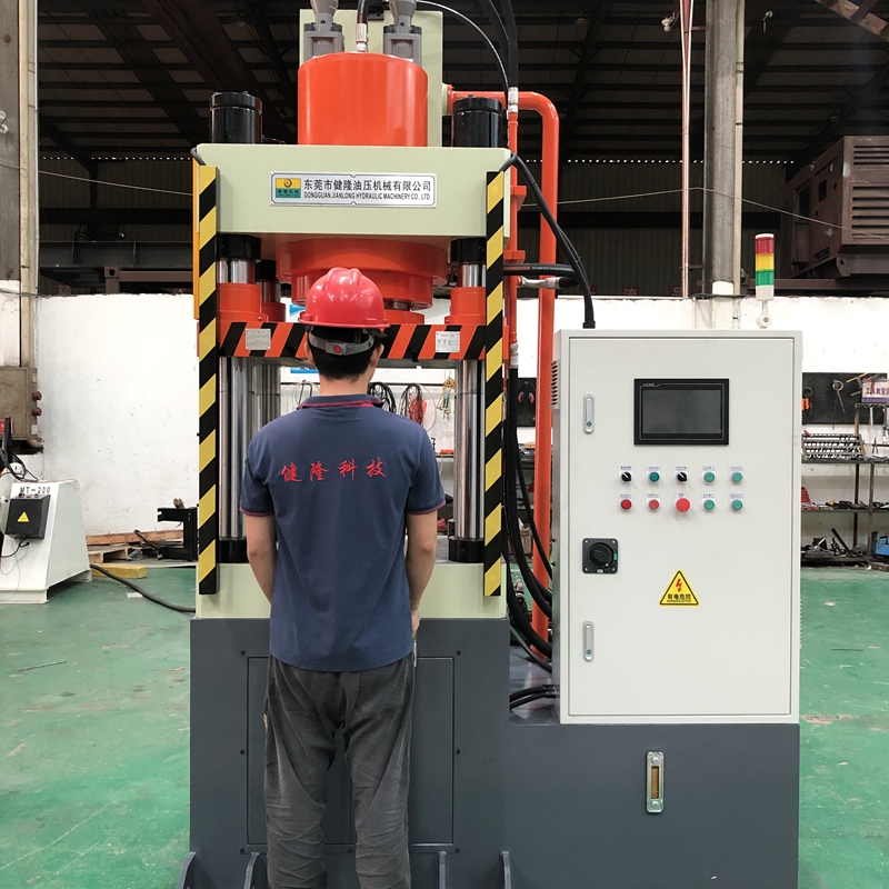 1765187244204789.jpg 214.jpg